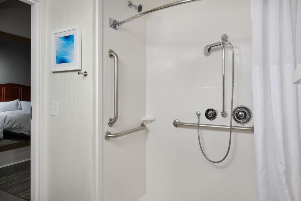 Hampton Inn Atlanta-Cumberland Mall/Cobb Galleria Area image 20